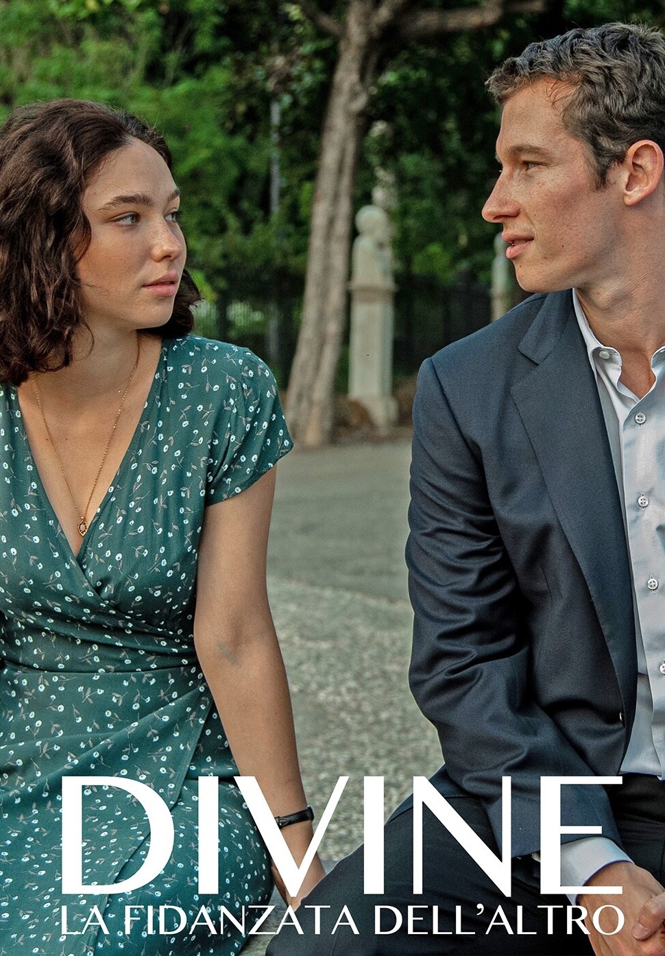 Divine – La fidanzata dell’altro [HD] (2020)